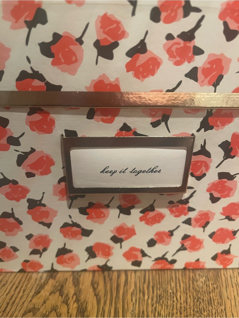 Medium Sized kate spade Storage Box Roses - Picture 4 of 7